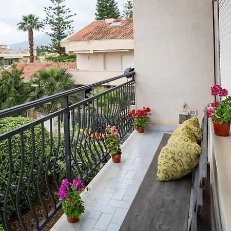 A Casa Di Mara Mondello